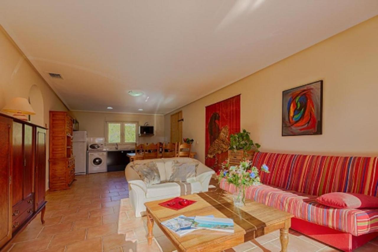 Holiday home Villas Guzman - Chirla